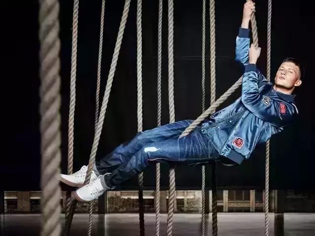 牛仔裤爆裆原因,男士裤子兜裆怎么回事