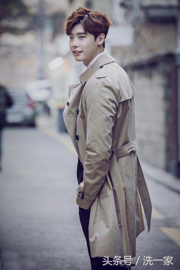 风衣怎么清洗才正确,风衣的清洗保养方法图解