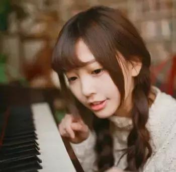 女生校园发型推荐图片,适合高中女生的发型短发教程