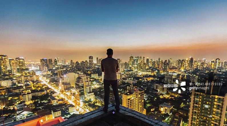 一起求职｜大学生必读出身能占成功多大因素？（知乎点赞过万）