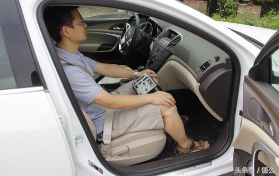 拆车坊六代凯美瑞拆解,拆车坊马自达阿特兹