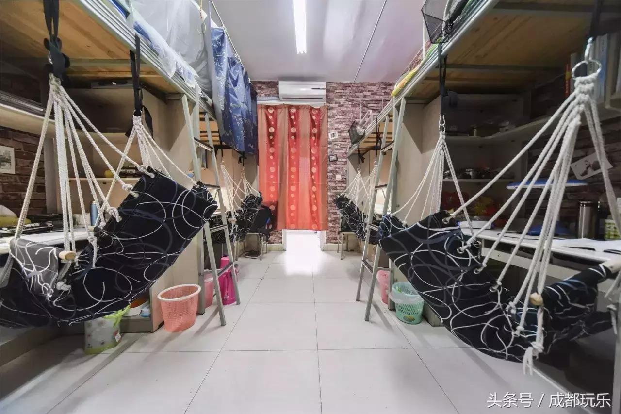 成都的大学宿舍排名,高校宿舍测评