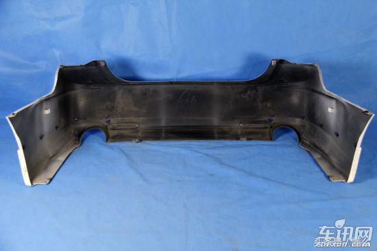 拆车坊六代凯美瑞拆解,拆车坊马自达阿特兹