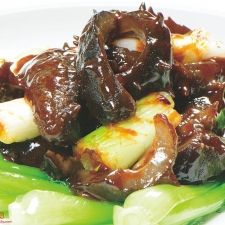 经典鲁菜葱烧海参让人食之不忘,30道鲁菜大师亲传葱烧海参