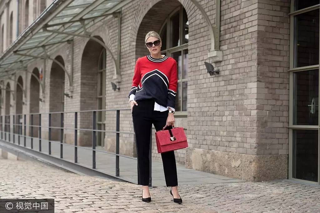 卫衣不好看怎么搭配,卫衣不好看搭配什么裤子