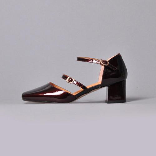 元气满满衬衫百褶裙,元气浅蓝格裙