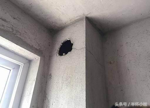 厨房油烟机太高油烟抽不出去,油烟排不出烟怎么回事