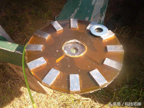 自制12v风力发电机控制器,旧风扇自制220v风力发电机