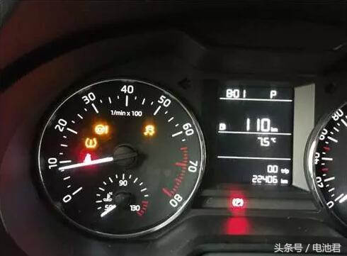 漏电保护器跳闸的快速判断方法,汽车一键启动漏电如何维修