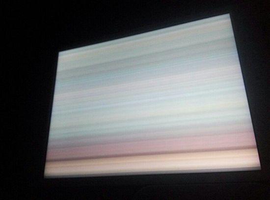 ipadmini2屏幕出现条纹修复价格,ipadmini2现在还能用吗