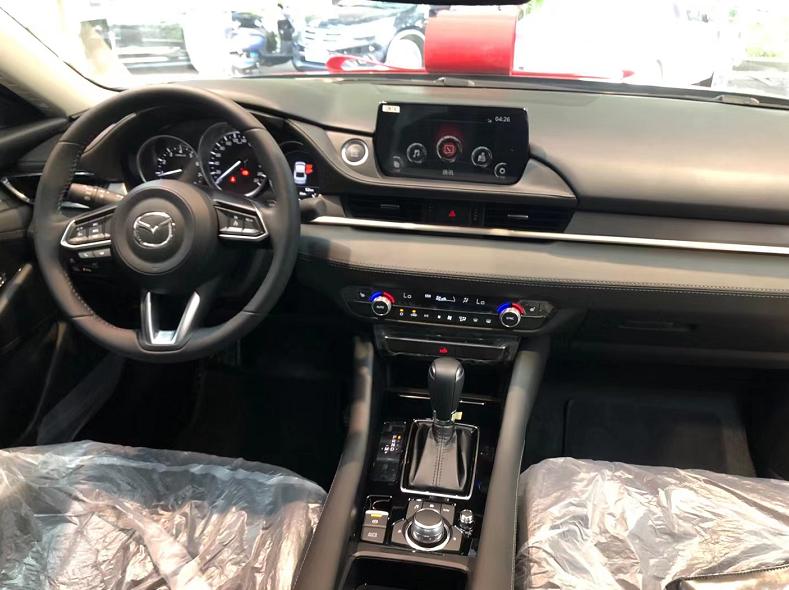 阿特兹外观独特细节满分,阿特兹2.0蓝天豪华内饰讲解