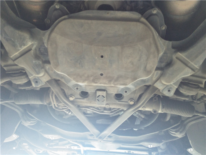 为情怀买单二十多万的小车值吗,最新款的奔驰slk