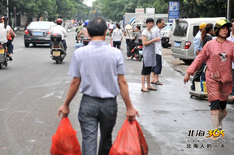 陈荣华北海,北海人的一天