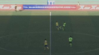 在场上就应该拼尽全力,在场上就要拼尽全力