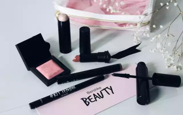 HM、Forever21又作妖，居然还敢抢CHANEL、Dior的饭碗？