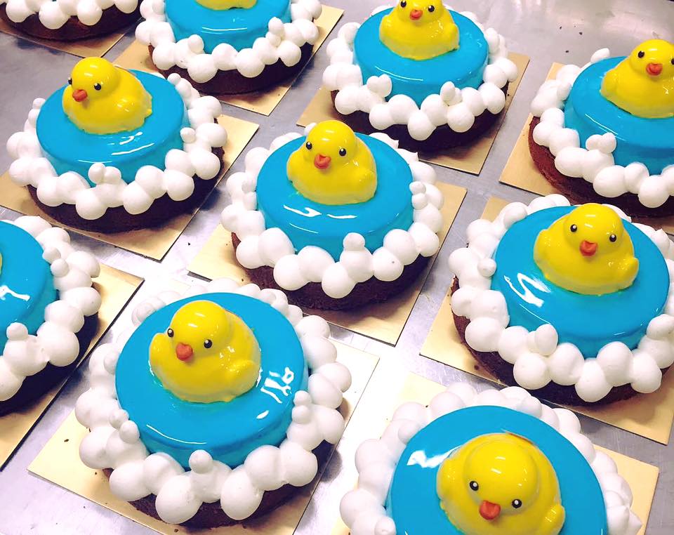 不要iPhone8,也要把CACAO带回家!