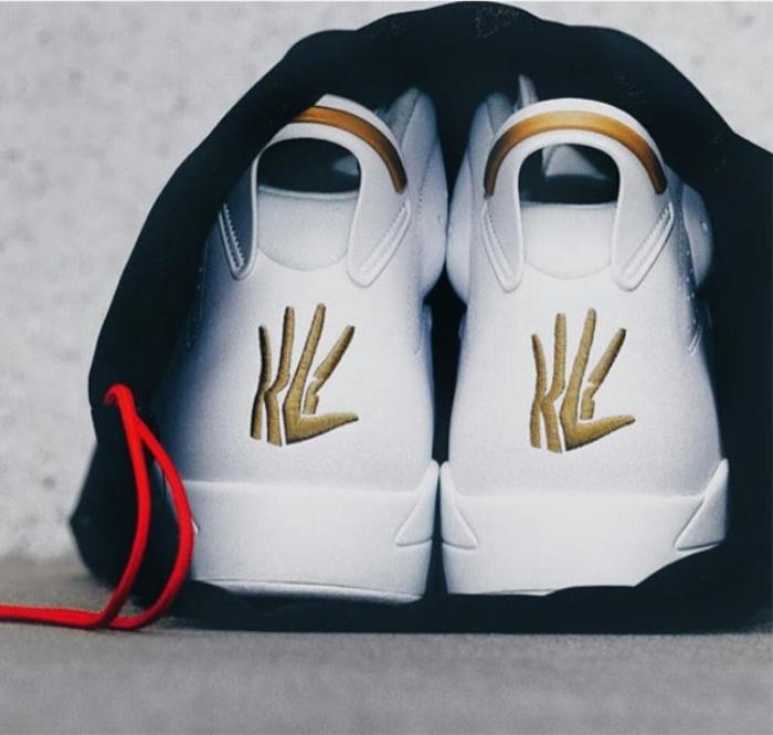 鞋盒后缀的英语,鞋盒英文标签怎么写