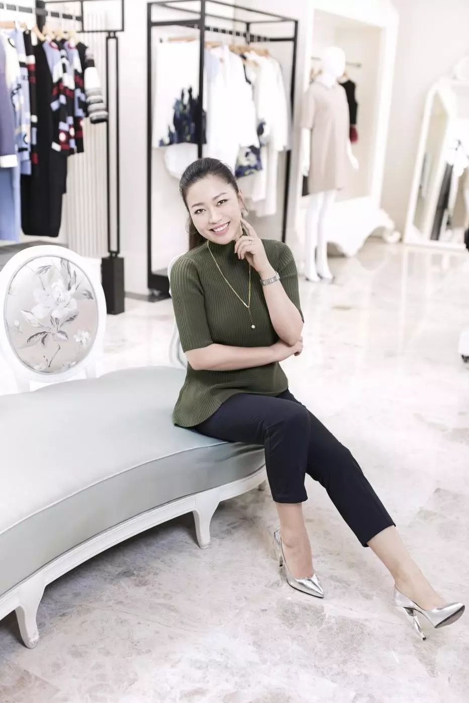 时尚女魔头转型做“共享时装”，要让6300万白领女性日日穿大牌