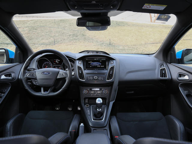 汽车运动会出场,汽车出席运动会