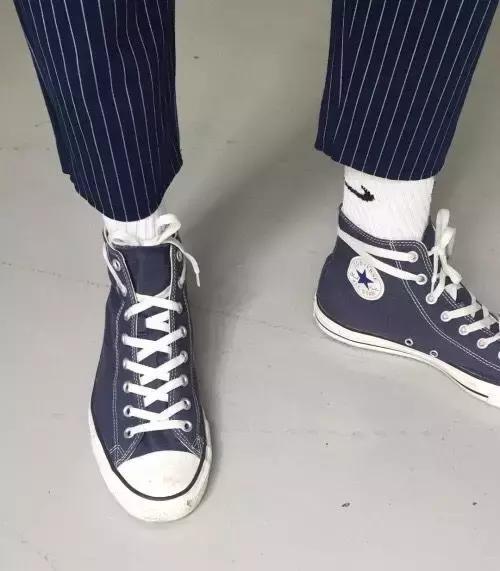 鞋带还可以这样系,今年最流行的系鞋带方法get到了吗