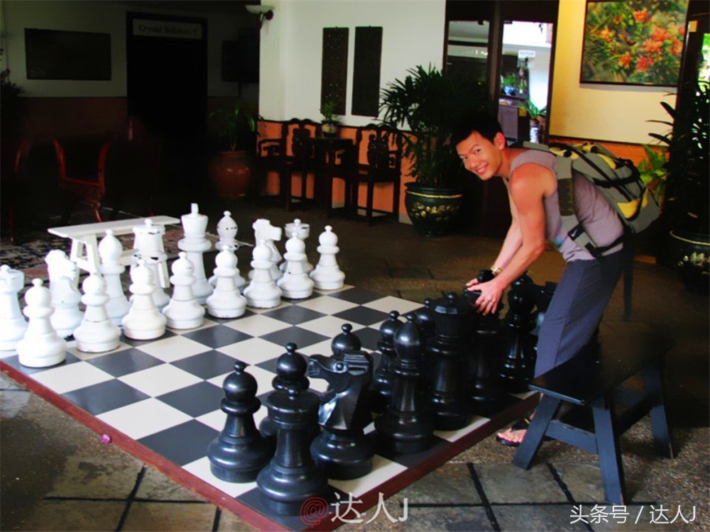 达人J:新马声色任逍遥