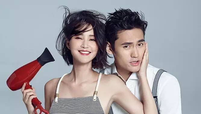 看“二姐”张歆艺如何俘获男神，幸福甜蜜狂“虐狗”