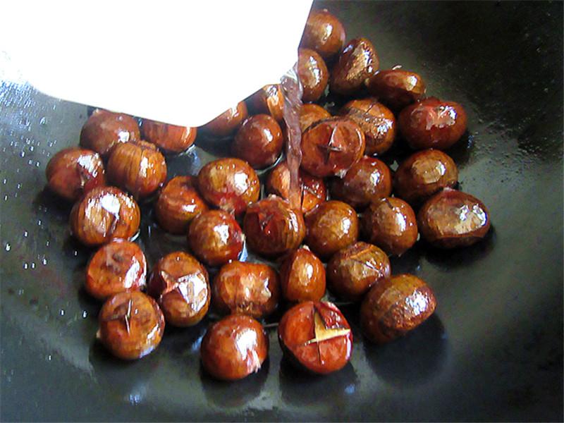 炒板栗季节又到了,家常正宗炒板栗技术方法