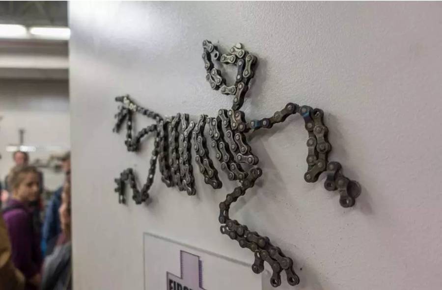 始祖鸟户外鸟,始祖鸟龙年限定户外品牌