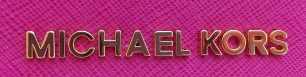 mk包包如何辨别真假,怎么辨别mk包的真假