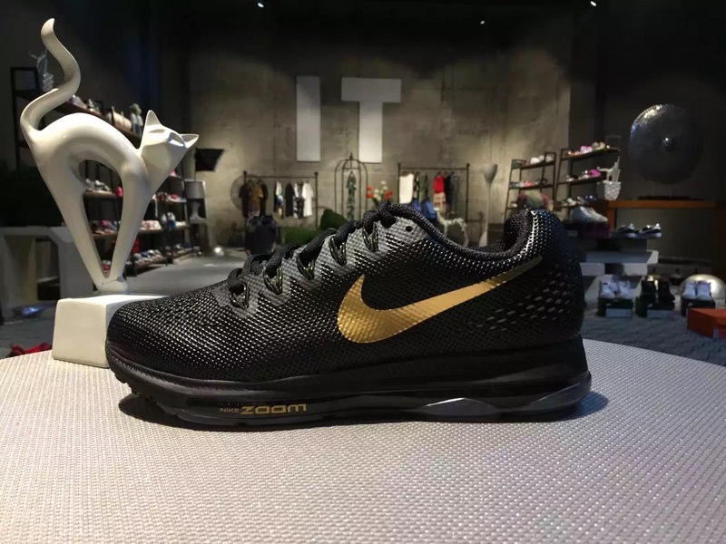 nike登月跑鞋穿搭,nikelegendreact3