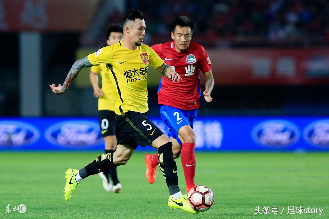 中国足球十大名将排名,中国足球球星第一名是谁