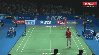 打羽毛球10种易于操作的技术训练方式，熟能生巧