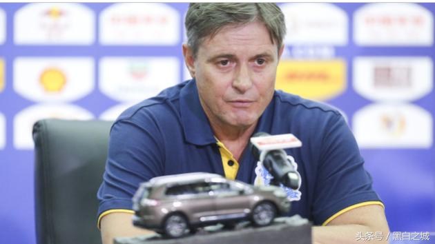 又一位明星级外援被废掉,丑恶现象不除中超难有提升