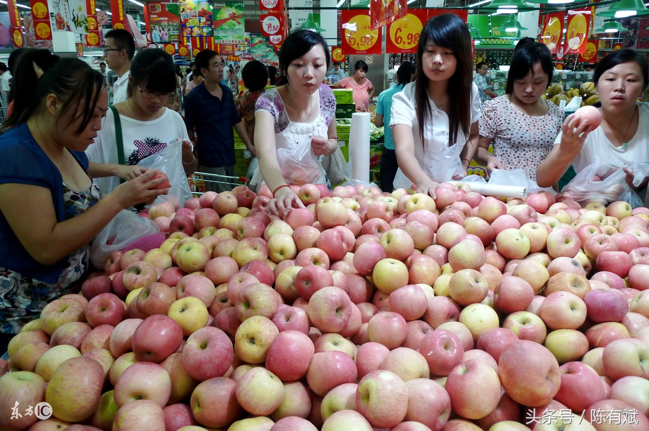 元旦水果价格是涨还是跌,中秋国庆假期消费市场火热