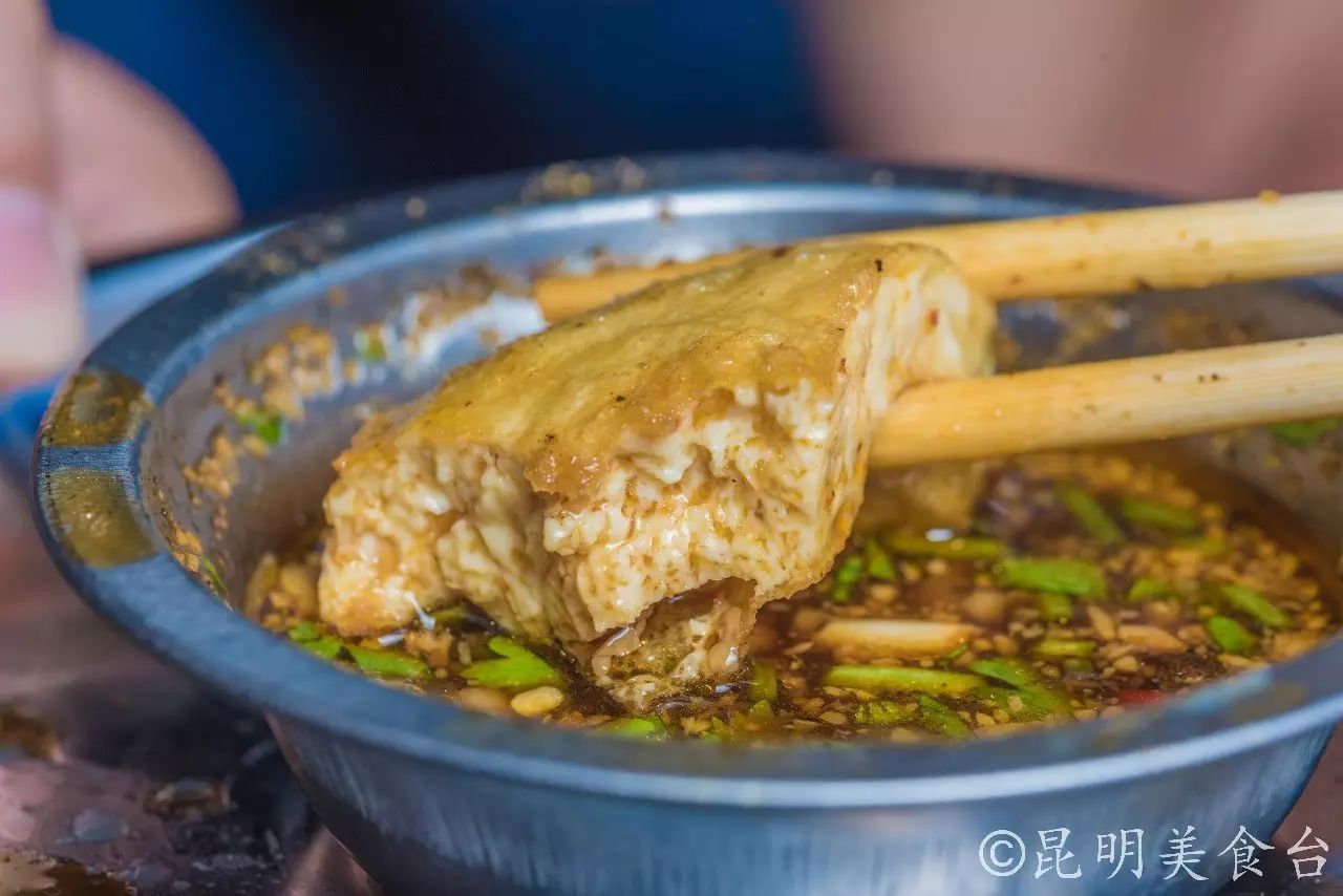 昆明每天蘸水500份的羊肉馆,昆明排名前十烧烤