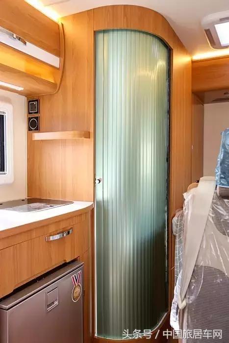 上汽大通maxusrv80型房车原厂,上汽大通rv80多少钱一辆