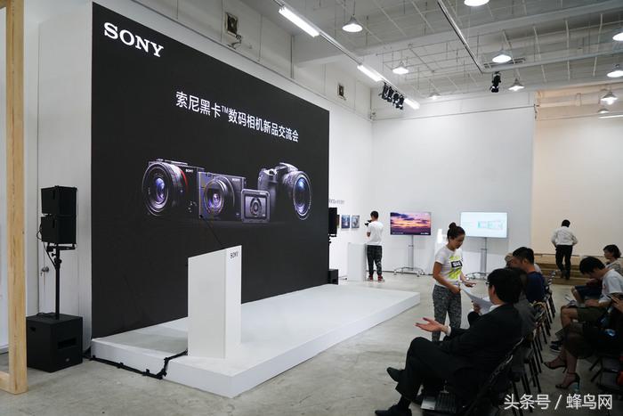 索尼黑卡rx0ii,索尼发布的第一代黑卡rx0