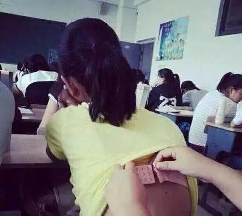 你往常吃那么多废物，总要吃几个废物袋装一下嘛