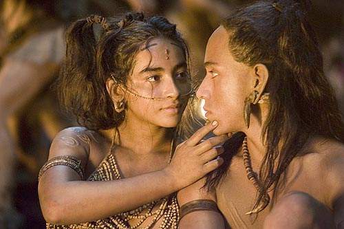 美洲最好战民族崇尚多妻制，抢异族少女当老婆，男性俘虏用来祭神