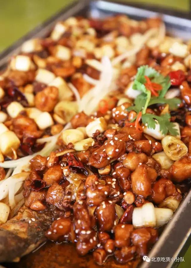 重庆老师傅二十年来的烤鱼配方,国宝级川菜大师视频