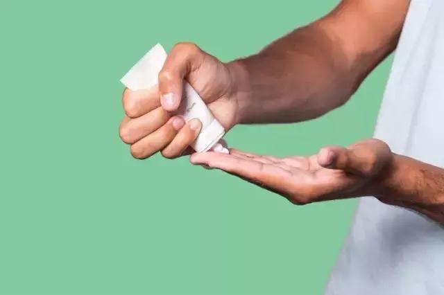 男人护肤女人会觉得娘吗,男生护肤被理解为娘