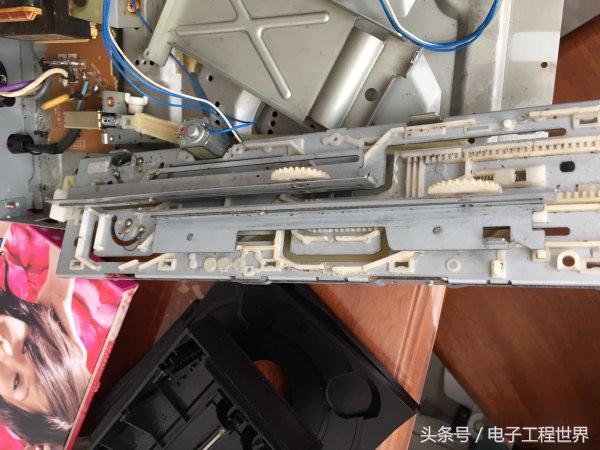 自己修理机器,自己动手维修设备设施