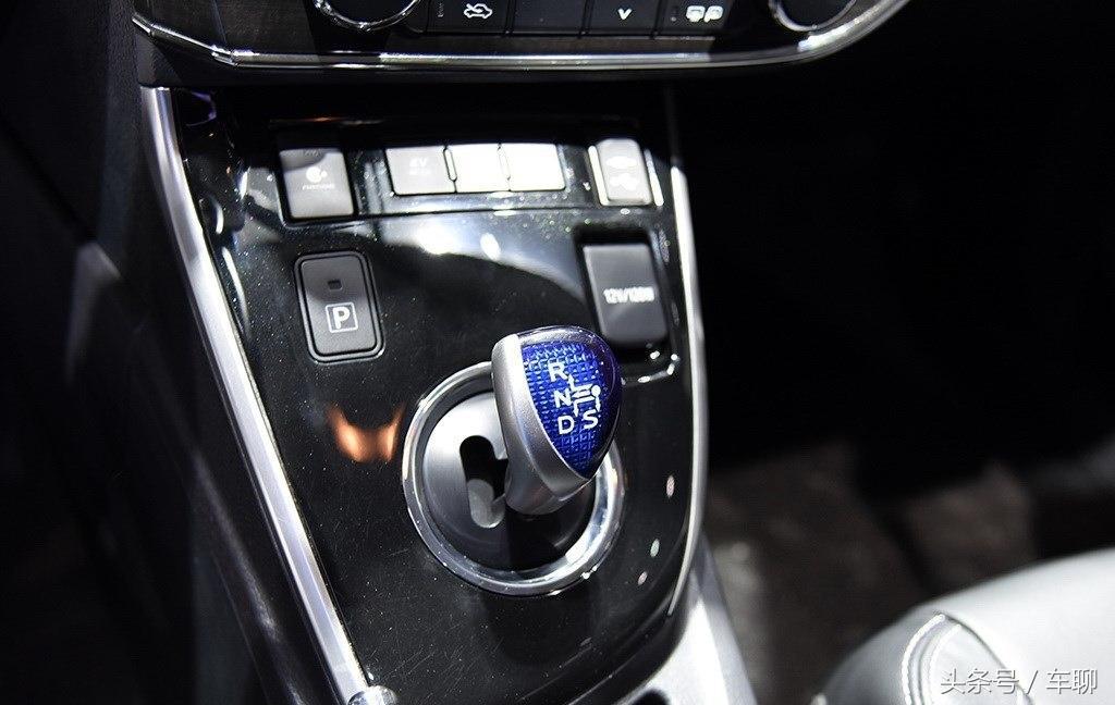 2018款进口版丰田卡罗拉图片,2017款丰田卡罗拉外观和内饰实拍