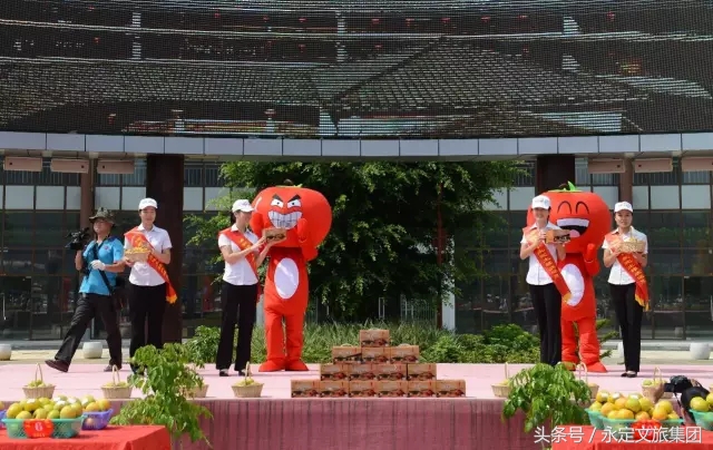 这个国庆，来永定土楼加入柿子嘉年华的狂欢派对吧！