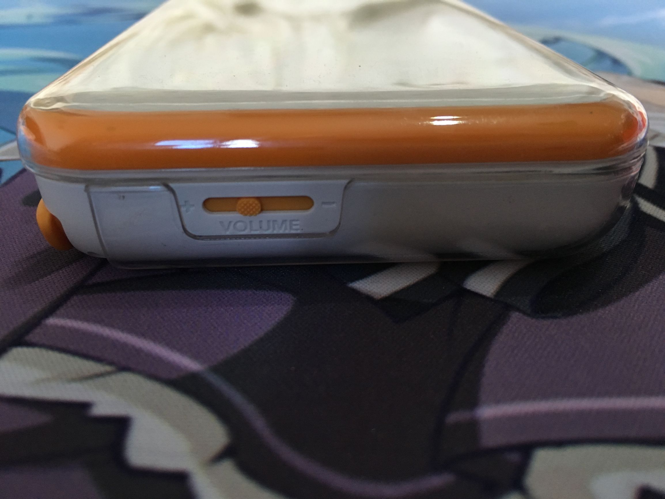 new2dsll和new3dsll买哪个,任天堂new2dsxl评测