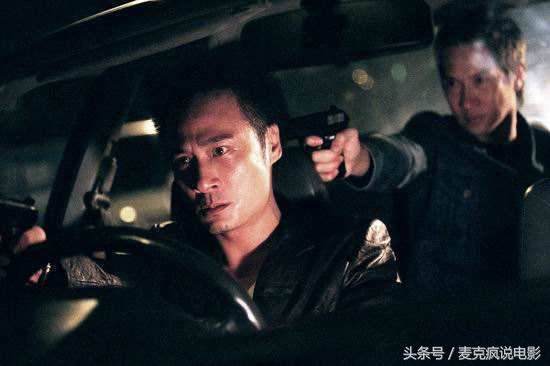 警察一旦当了黑帮*底卧**就一辈子是*底卧**,当不回警察了