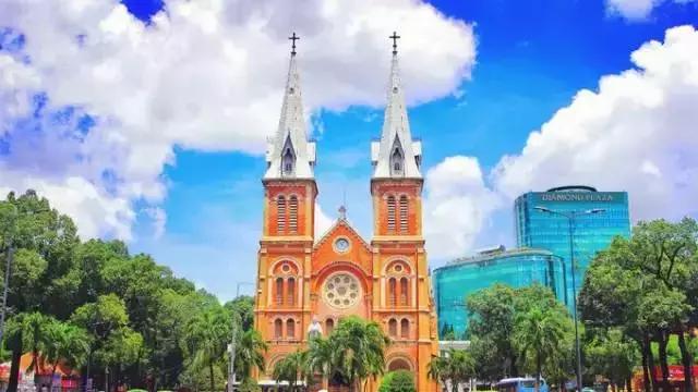 广州可以坐高铁去丽江吗,广州可以坐火车去越南吗