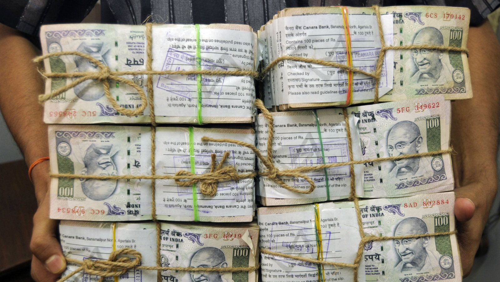 油管评论莫迪印度成为第三经济体,外媒对莫迪改革的评价