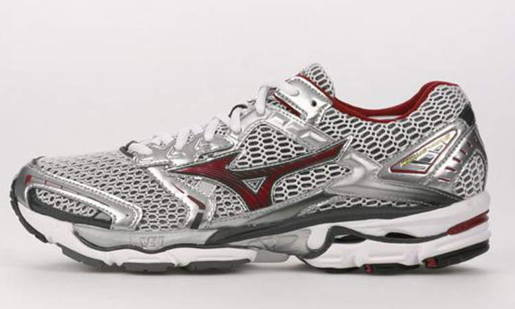 适合中学生中考体育用的跑步鞋,胖人跑步适合穿哪种跑步鞋