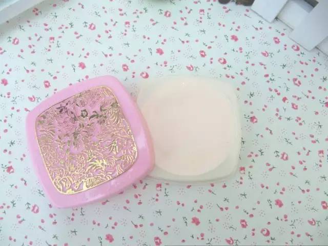 代购泰国化妆品,泰国免税店代购化妆品